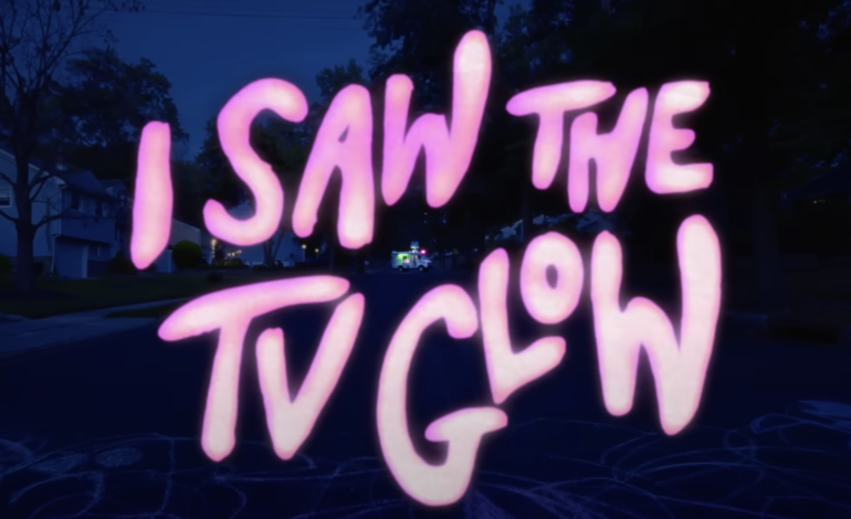 A24 Horror Drama ‘I Saw The TV Glow’ Hits Streaming